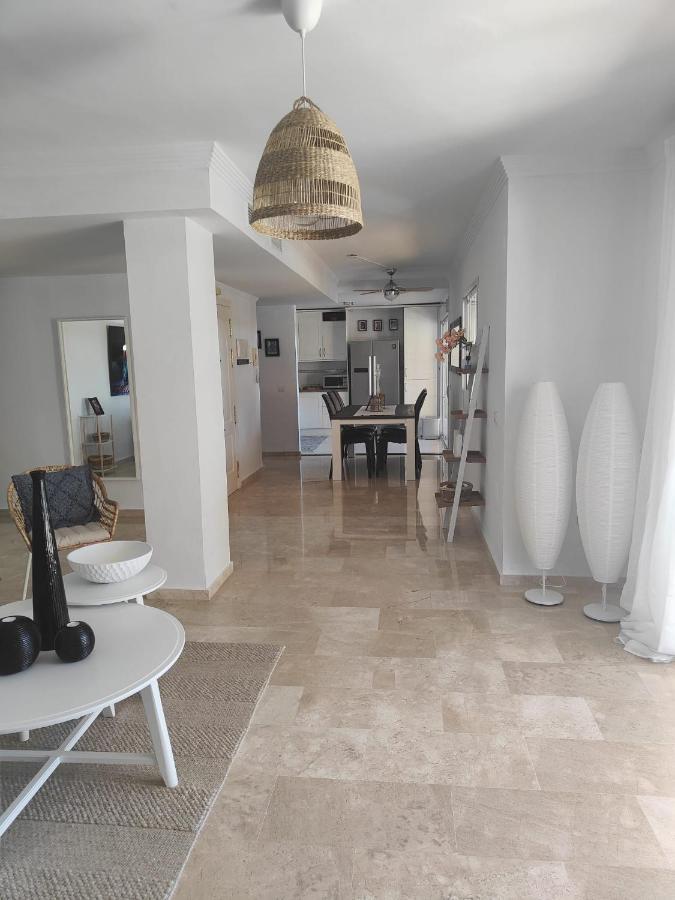 Center Beach 2 Beds Appartement Elviria Marbella Exterior foto