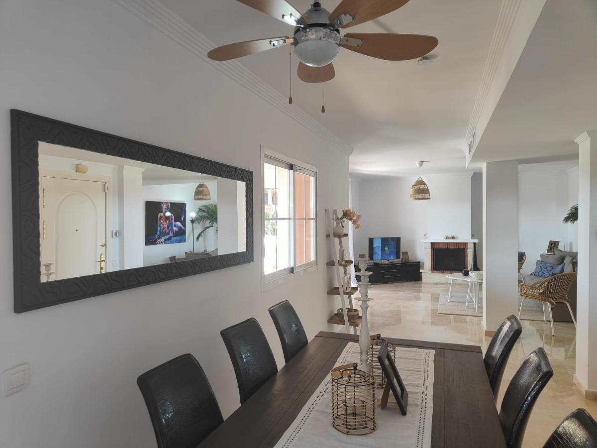 Center Beach 2 Beds Appartement Elviria Marbella Exterior foto